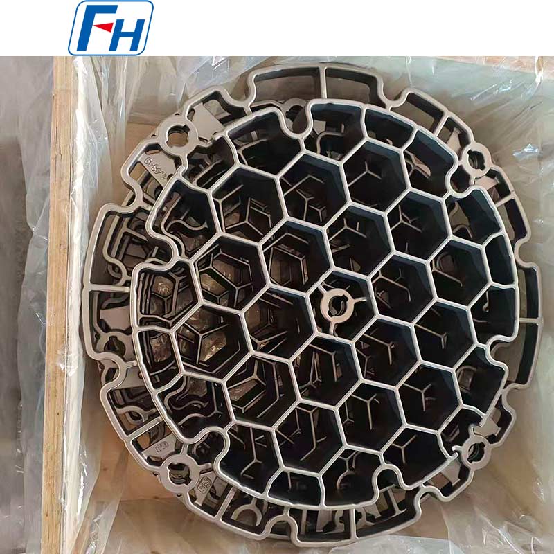 Bereik een consistente hardheid in metalen onderdelen met FH®-warmtebehandelingsplaten